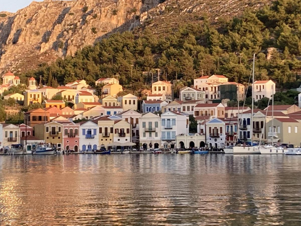 Chroma Kastellorizo Megisti